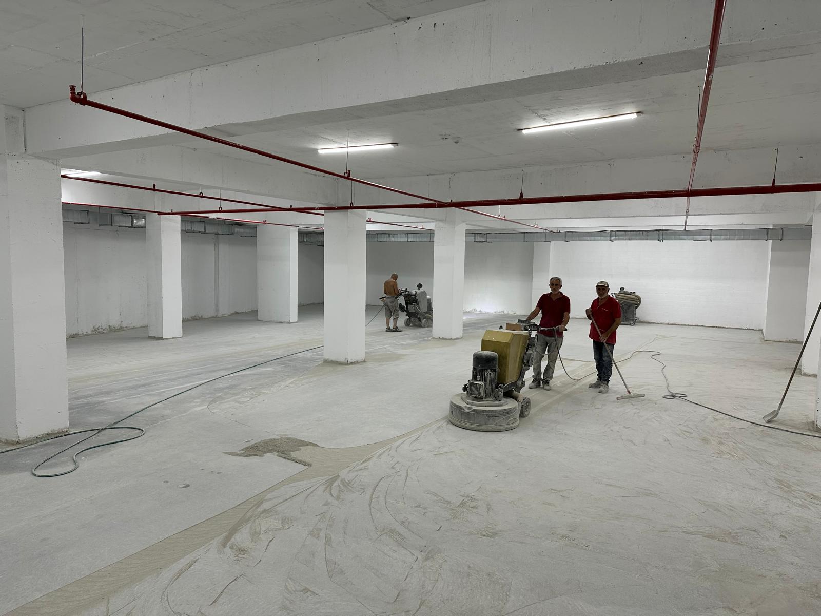 Tozumaya Son: Fabrika ve Depo Zeminlerinde Beton Parlatma Uygulamaları ile Mükemmel Çözümler